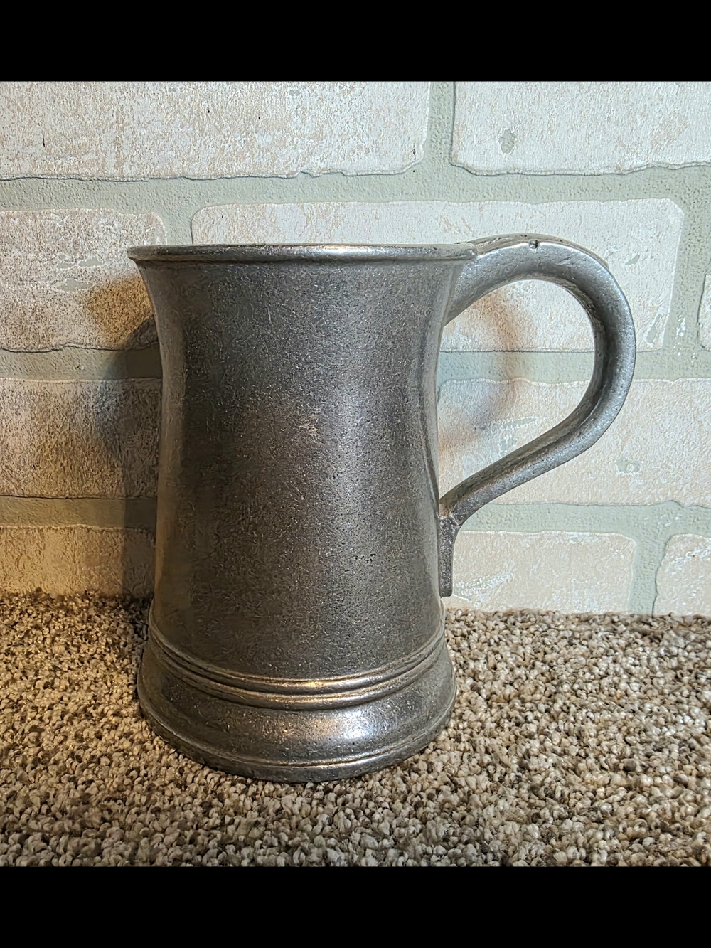 Classic Gray Pewter-Style Tankard Mug - Unbranded